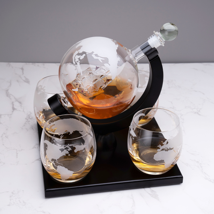 Decanter Globe Set - Penjualan Pabrik Set Botol Wiski Kaca